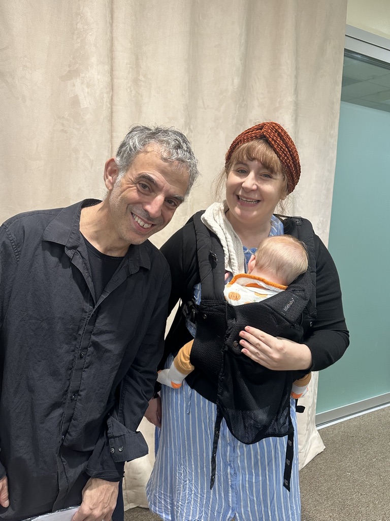 B1880CC4-8B82-44D5-8EAE-383484F4E83D_1_105_c